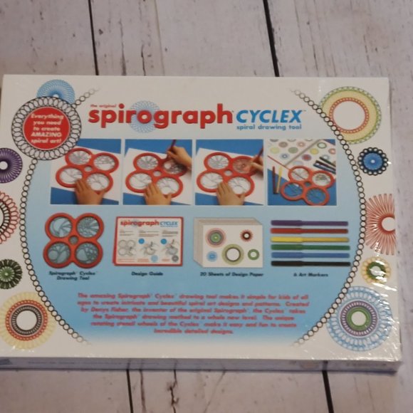 Spirograph Cyclex Spiral Drawing Tool With Rotating Stencil Tools Ages 5+ NEW - Picture 2 of 2